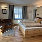 Апартаменты Schmid Эц