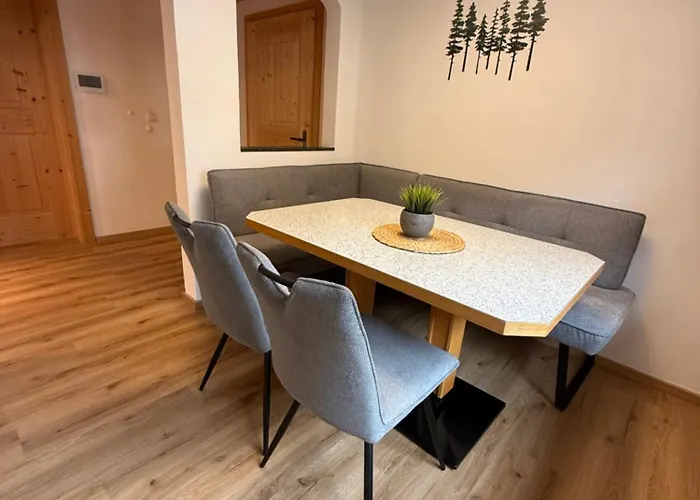 施密德公寓 公寓 *