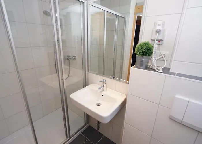 施密德公寓 公寓 厄茨